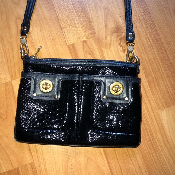 Marc by Marc Jacobs Turnlock Python Shine PercyBag - Picture 4 of 16